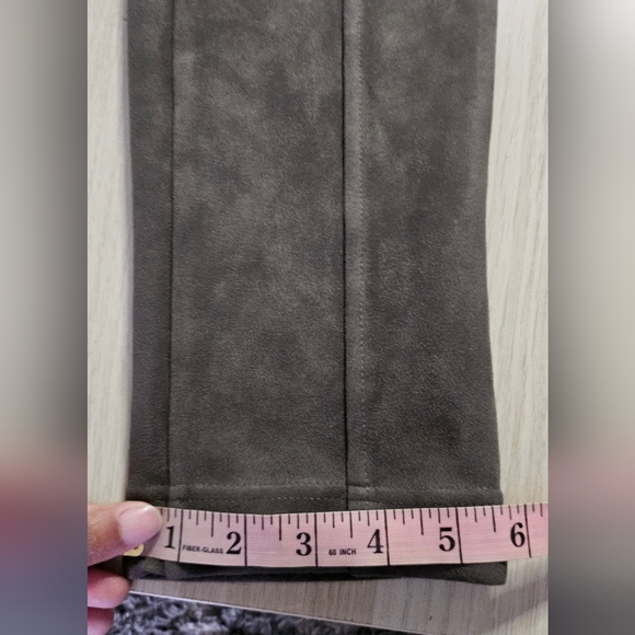 Andrew Marc Faux Suede Pants - Picture 6 of 6